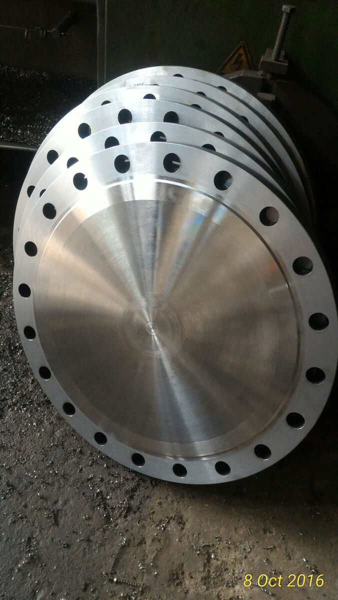 Machined steel flanges